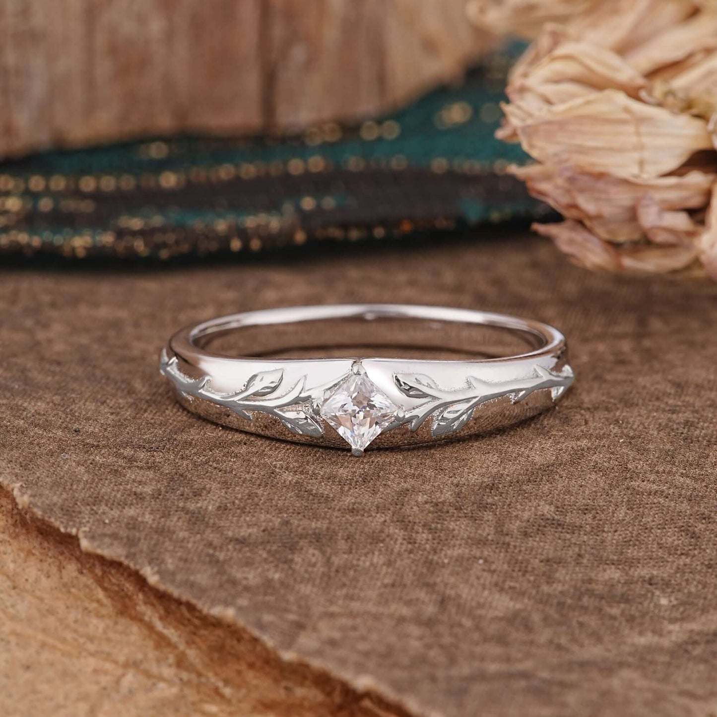 Unique 4 Prong Men's Lab Diamond Wedding Ring with Vine Design