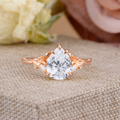 Elegant & Luxurious 5 prong Pear-Cut Lab Diamond Engagement Ring