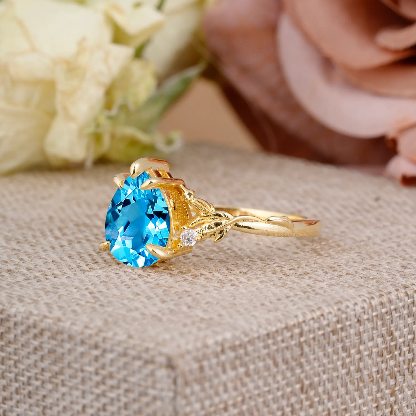 Elegant & Luxurious 5 prong Pear-Cut Aquamarine Wedding Band