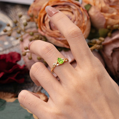 Exquisite 4-Prong Pear Cut Peridot Engagement Ring