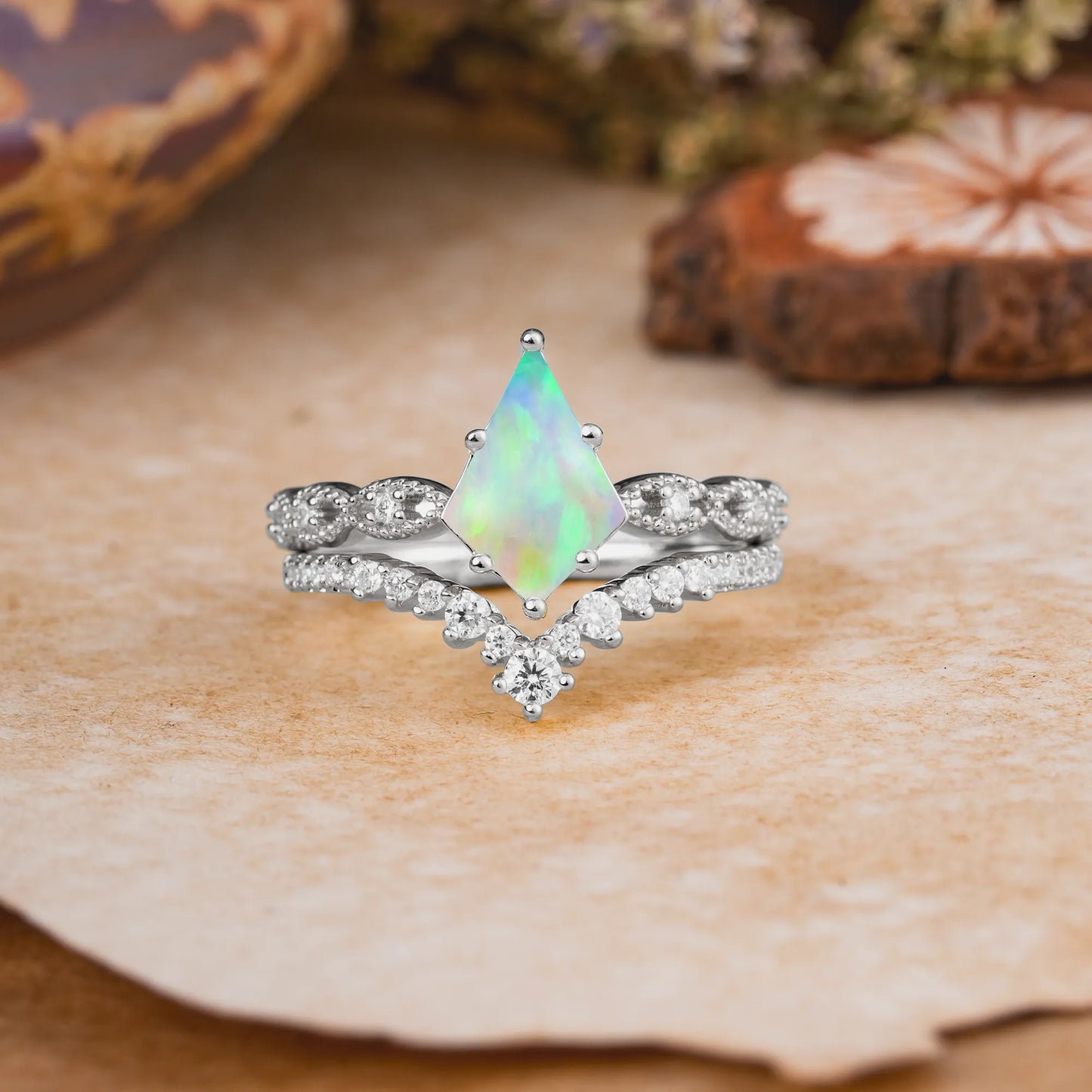 Luxury Vintage 6-Prong Kite-Cut Natural Opal Engagement Ring Set