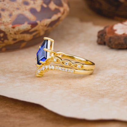Luxury Vintage 6-Prong Kite-Cut Sapphire Engagement Ring Set