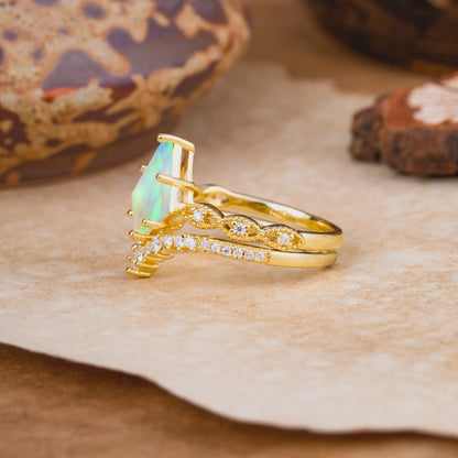 Luxury Vintage 6-Prong Kite-Cut Natural Opal Engagement Ring Set