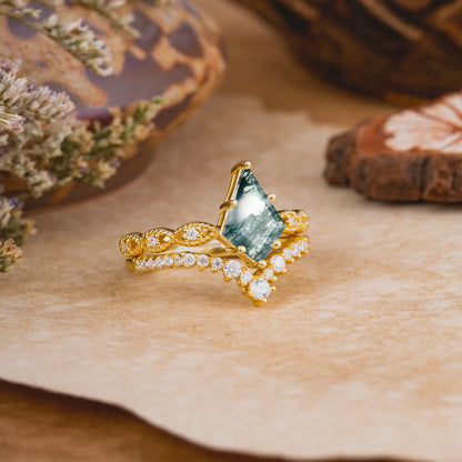 Luxury Vintage 6-Prong Kite-Cut Natural Moss Agate Engagement Ring Set