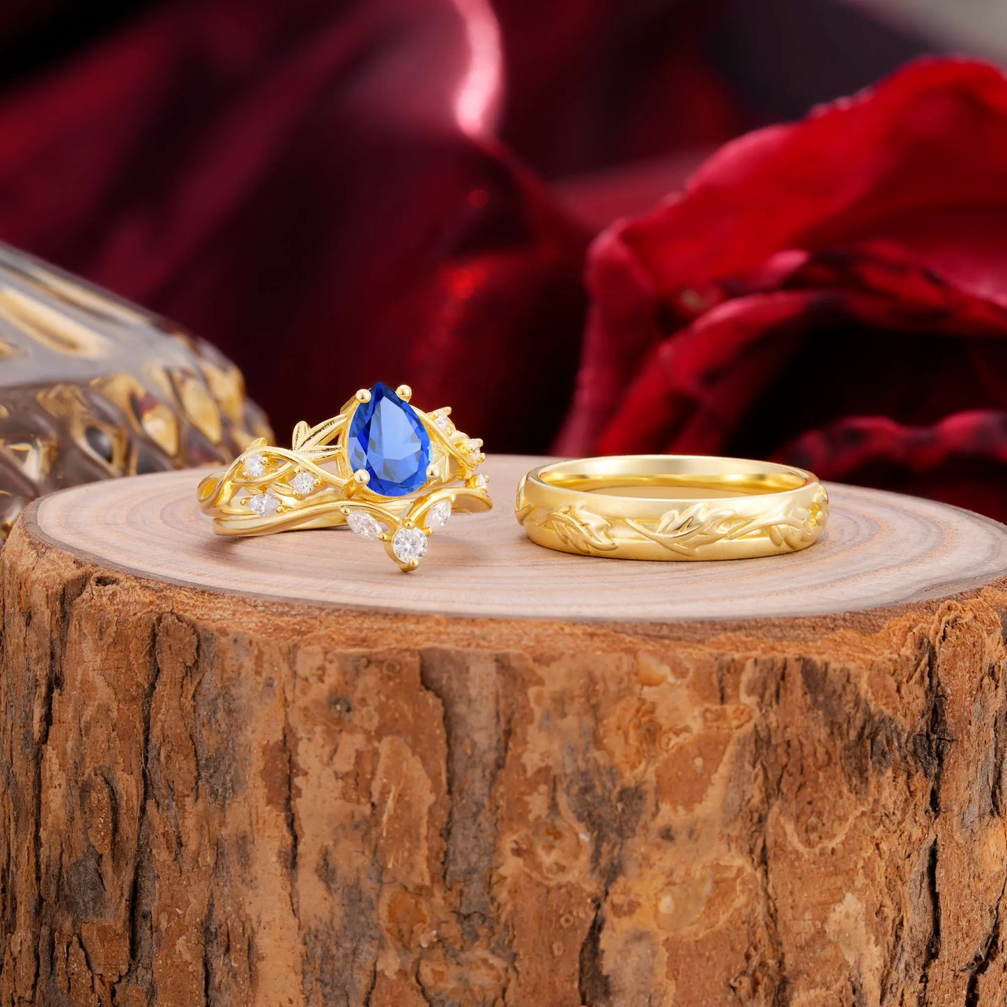 Vintage Leaf Pear Cut Sapphire Couple Wedding Ring