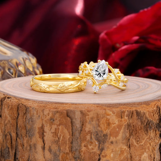 Vintage Leaf Pear Cut Lab Diamond Couple Wedding Ring