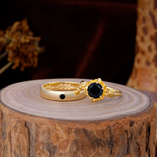 Elegant Floral Leaf Black Onyx Center Wedding Couple Rings