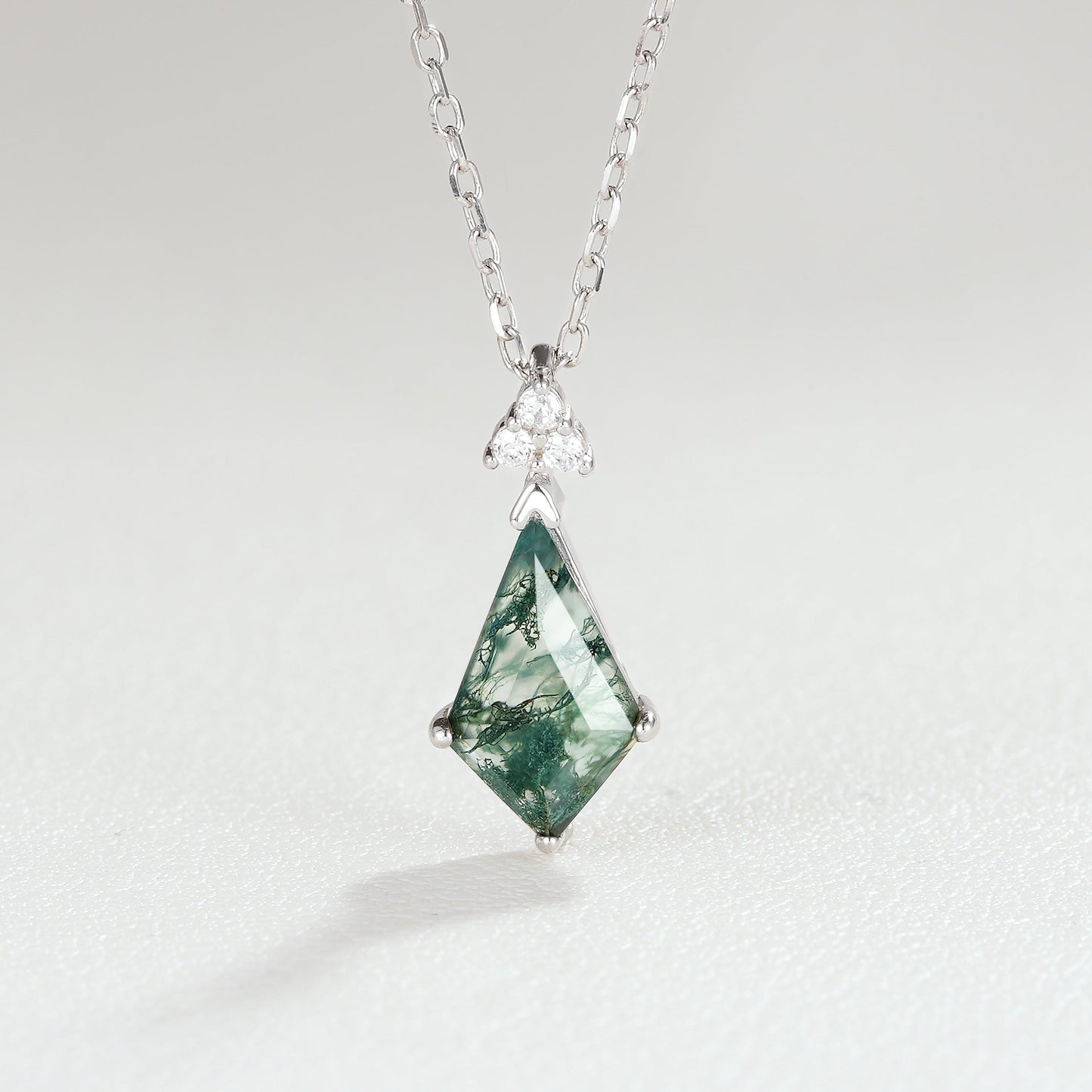 Simple Kite Cut Moss Agate Moissanite Pendant