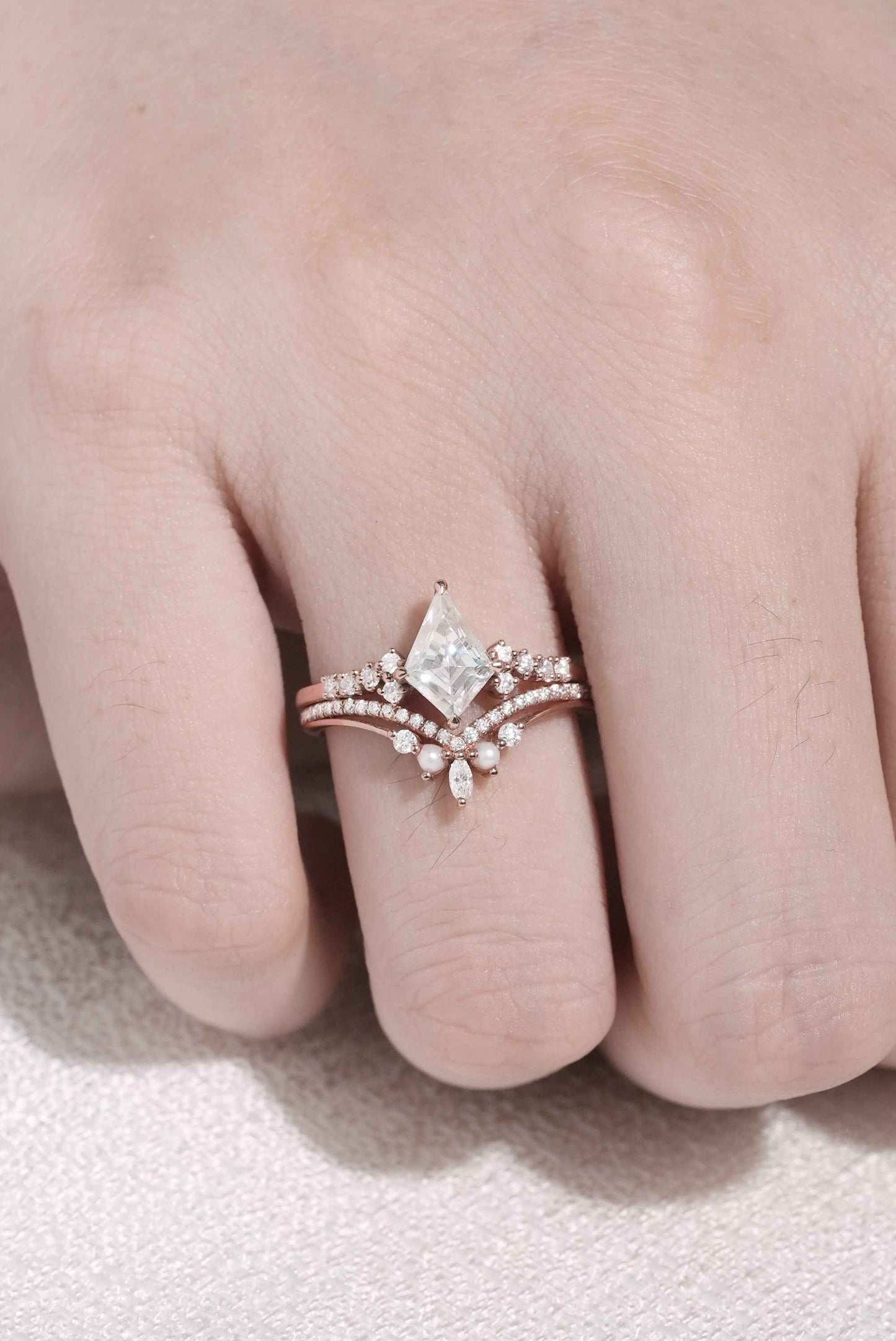 Unique Cut Kite Cut Moissanite Cluster Gemstone Ring Set 2pcs