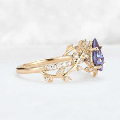 Unique Kite Cut Alexandrite Leaf and Vine Gemstone Ring