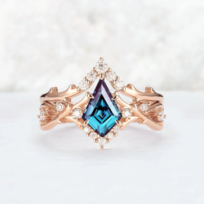 Unique Kite Cut Alexandrite Twig Gemstone Ring Set 2pcs