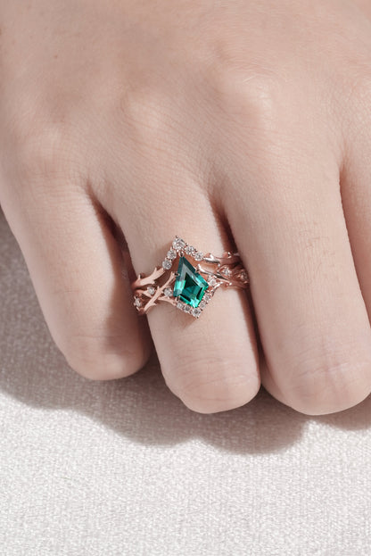 Unique Kite Cut Emerald Twig Gemstone Ring Set 2pcs