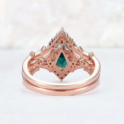 Unique Kite Cut Emerald Twig Gemstone Ring Set 2pcs