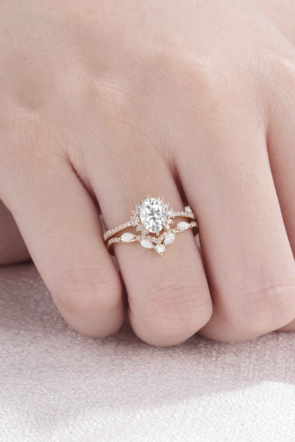 Unique Oval Cut Moissanite Half Enternity Ring Set 2pcs