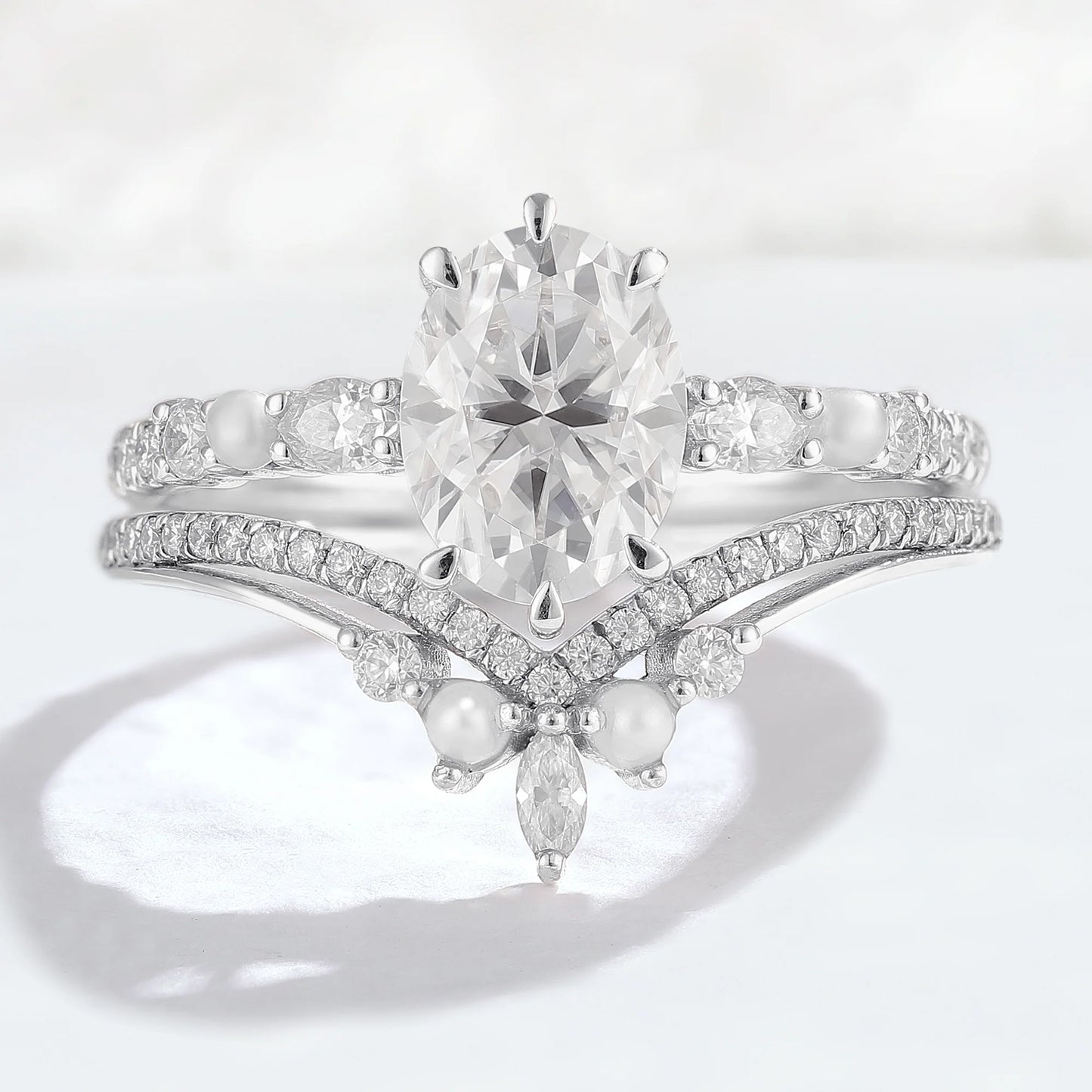 Unique Oval Moissanite Half Enternity Gemstone Ring Set 2pcs