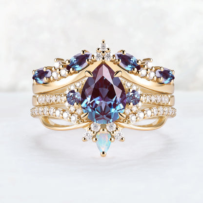 Unique Pear Cut Alexandrite Vine Gemstone Ring Set 3pcs