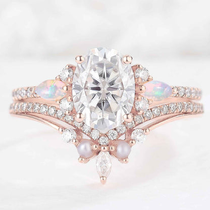 Unique Oval Cut Moissanite Seven  Stones Gemstone Ring 2pcs