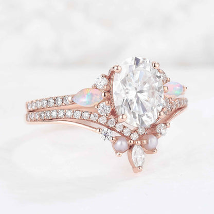 Unique Oval Cut Moissanite Seven  Stones Gemstone Ring 2pcs