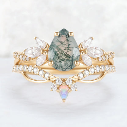Unique Pear Shaped Moss Agate Vine Art Decor Ring Set