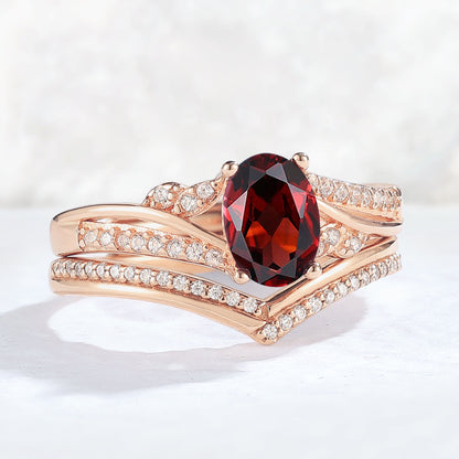 Vampire Legend Oval Shaped Garnet Vine Gemstone Ring Set 2pcs