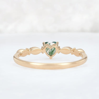 Vintage Heart Shaped Cut Moss Agate and Moissanite Gemstone Ring