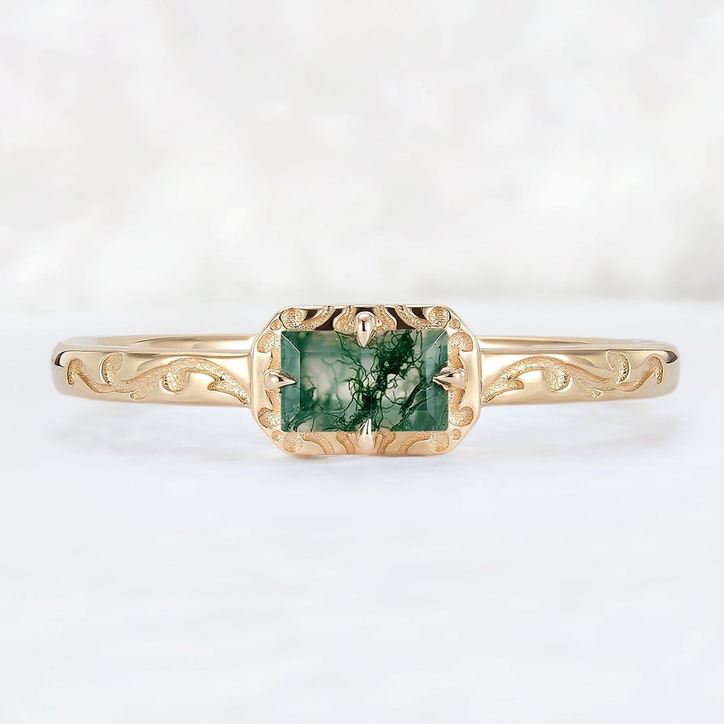 Vintage Baguette Cut Moss Agate Mobius Yellow Gold Stacking Band