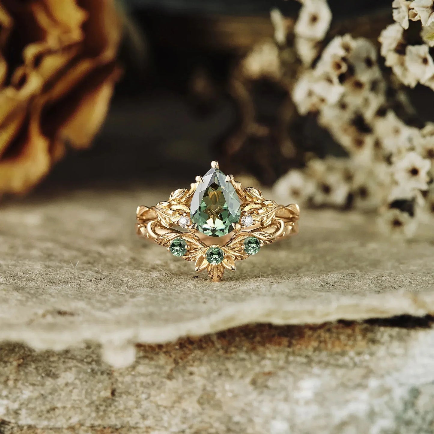 African Violet Inspired Green Sapphire Engagement Ring Set 2pcs - Amara - GemsMagic