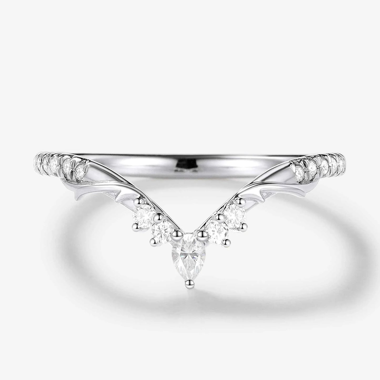 Thorn-Inspired Moissanite Curved Wedding Ring