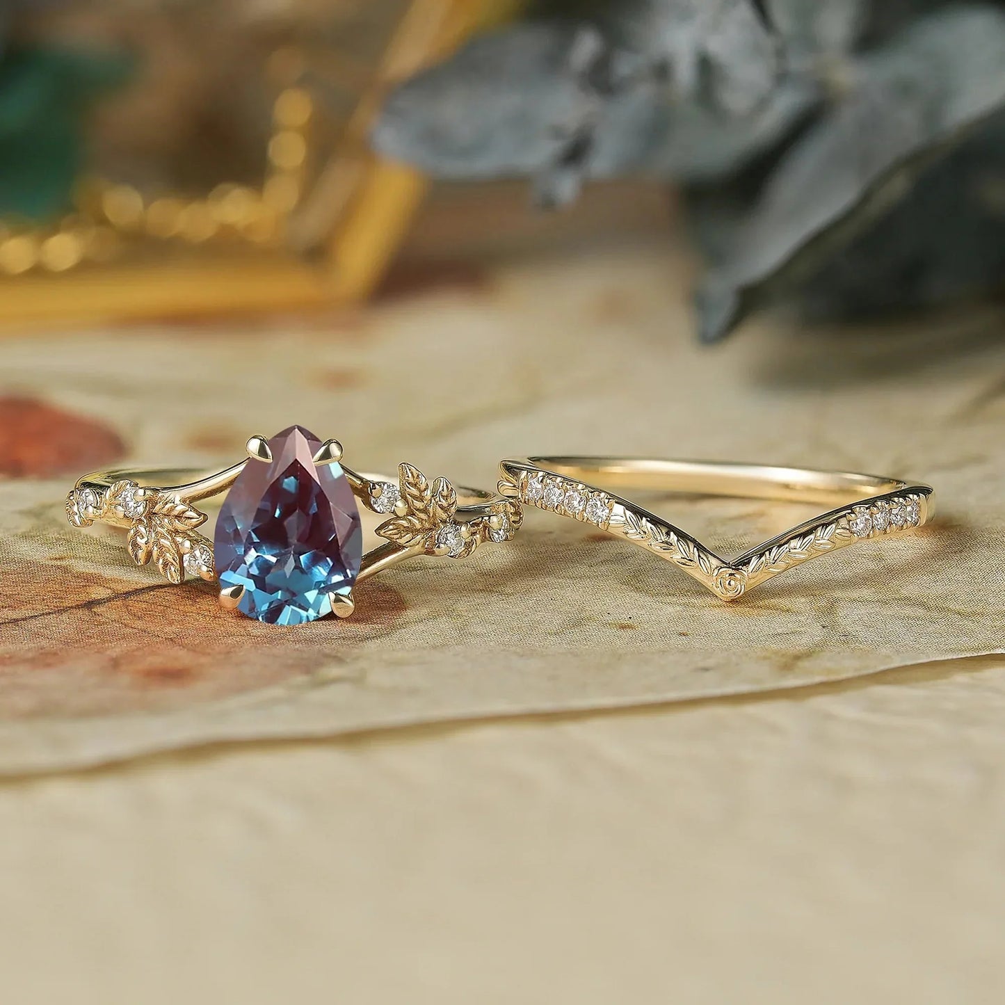 Alexandrite Engagement Ring Set 2pcs-Cressida