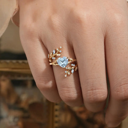 Aphrodite's Enchanted Vine | A Mythical Heart Shaped Aquamarine Engagement Ring Set