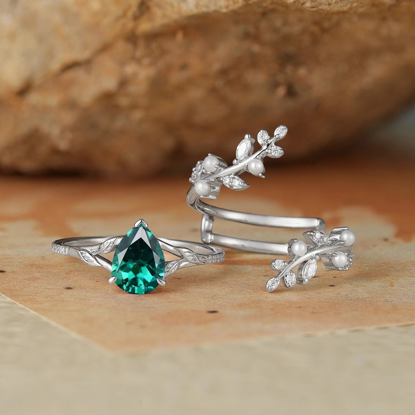 Aphrodite's Enchanted Vine | Emerald & Pearl Leaf Ring Set-Juniper