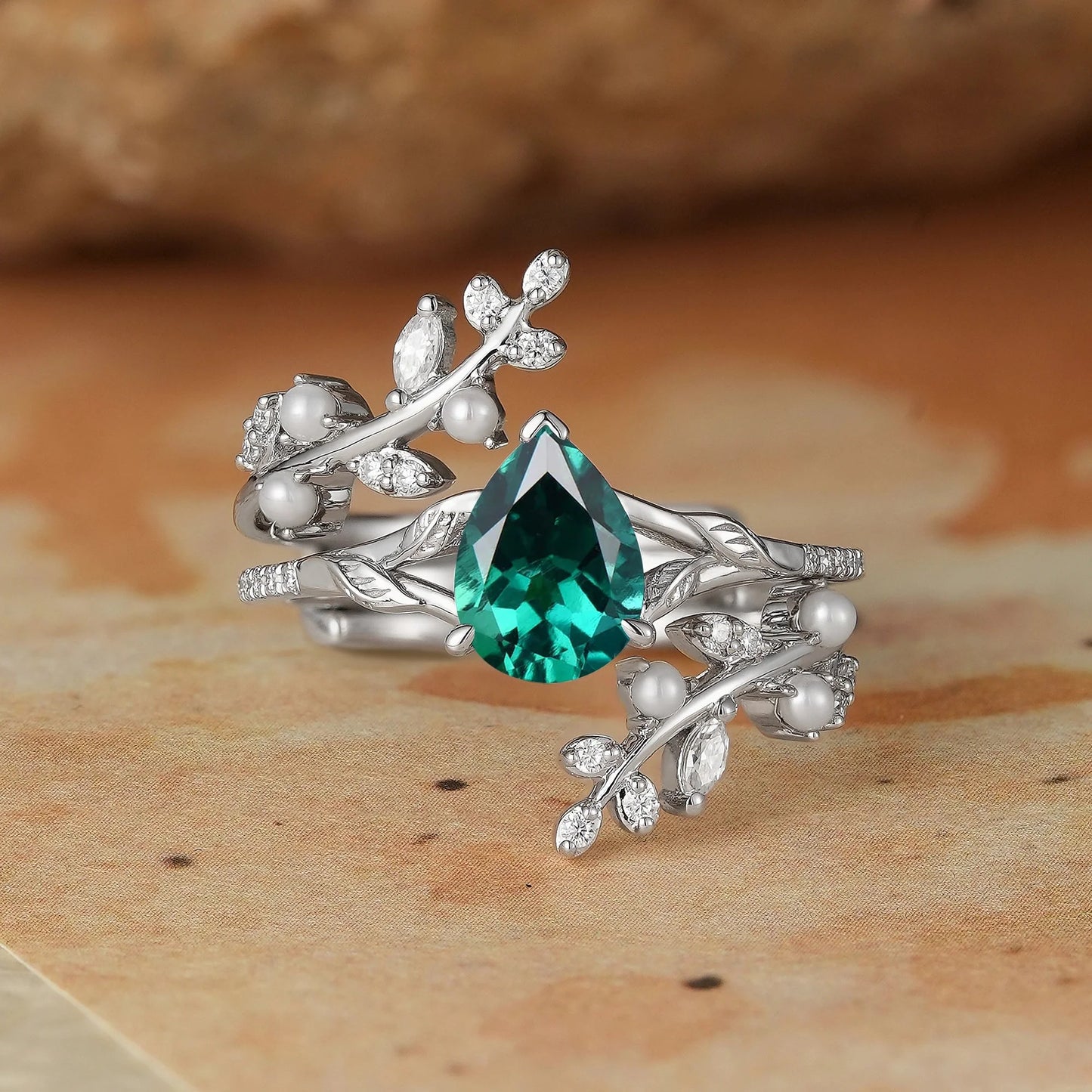 Aphrodite's Enchanted Vine | Emerald & Pearl Leaf Ring Set-Juniper