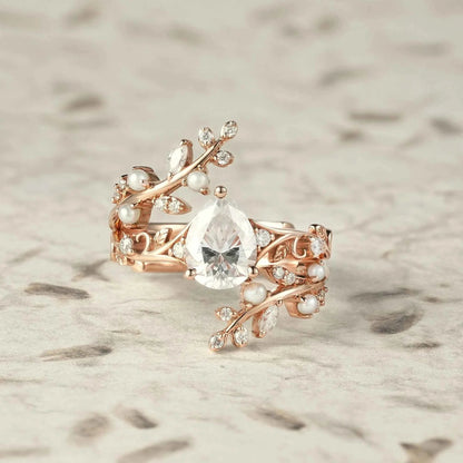 Aphrodite's Enchanted Vine | Moissanite & Pearl Ring Set - Siobhan