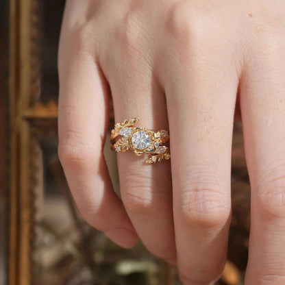 Blooming Rose Moissanite with Rose Buds Ring Set - Yuna