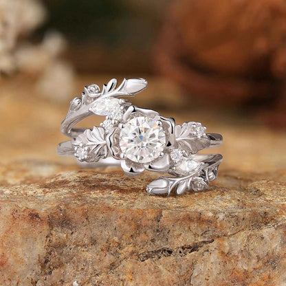 Blooming Rose Moissanite with Rose Buds Ring Set - Yuna