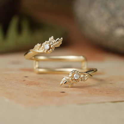 Daisy Inspired Moissanite Enhancer Wedding Band-Zephyrine