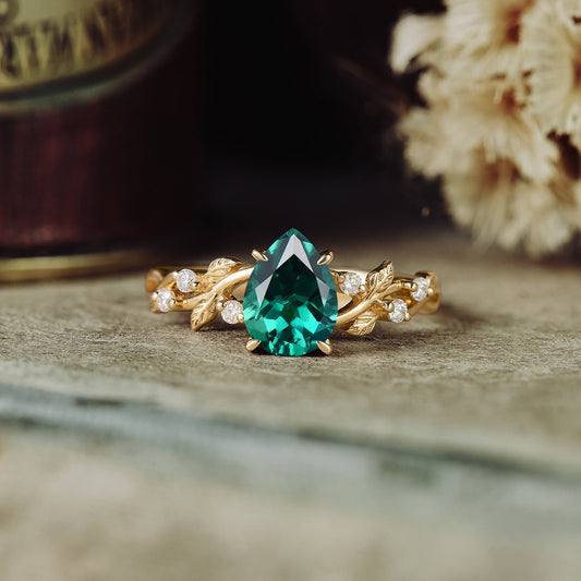Emerald Leaf Engagement Ring (925 Silver) - GemsMagic
