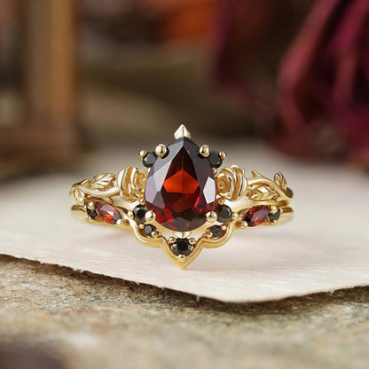 Gothic Pear Cut Garnet And Black Onyx Rose Inspired Bridal Ring Set - Flora