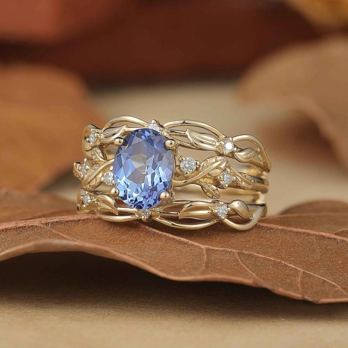 Hidden Garden Gems:Cornflower Sapphire & Moissanite Ring Set-Theodora