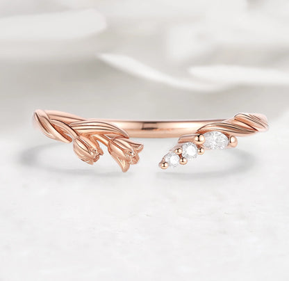 Nature Inspired Tulip Bouquet Moissanite V-Shaped Open Wedding Band - Lila