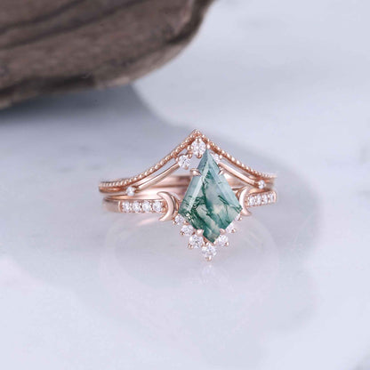 Unique kite Cut Moss Agate Moon Gemstone Ring Set 2pcs