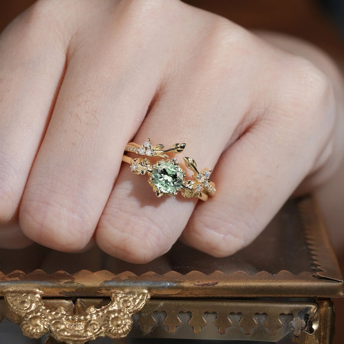 Leaf Inspired Green Sapphire Bridal Set 2pcs-Zora