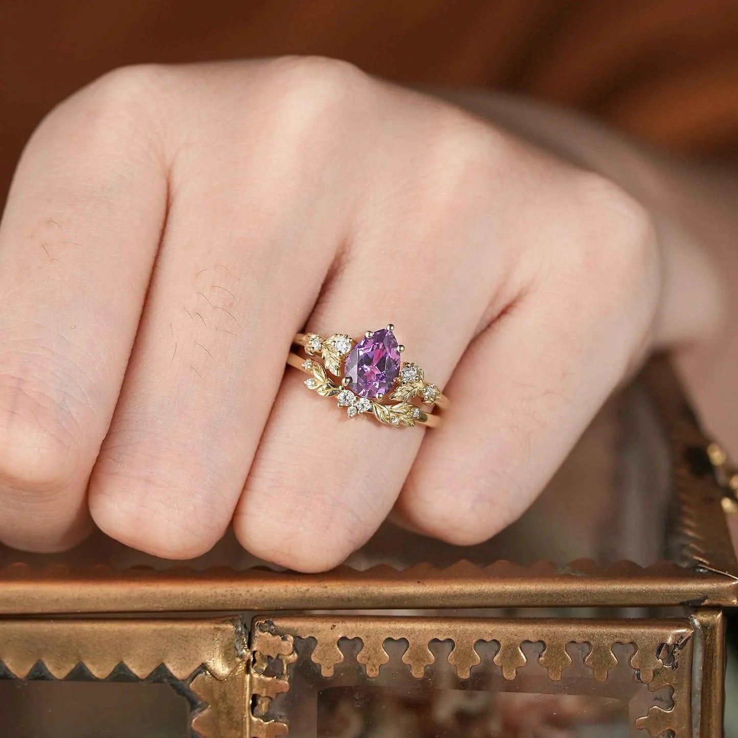 leafy Inspired Purple Sapphire & Moissanite Ring Set-Thalia