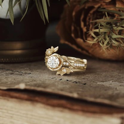 Moissanite Bridal Ring Set | Rose Blossom Three Roses Design