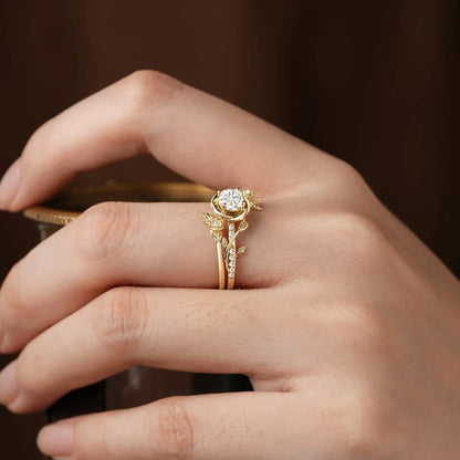 Moissanite Bridal Ring Set | Rose Blossom Three Roses Design