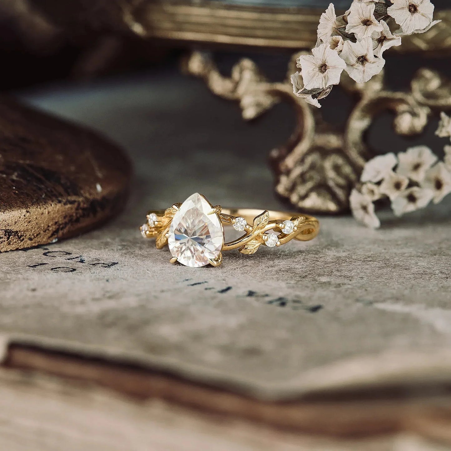 Moissanite Leaf Engagement Ring - Hebe - GemsMagic