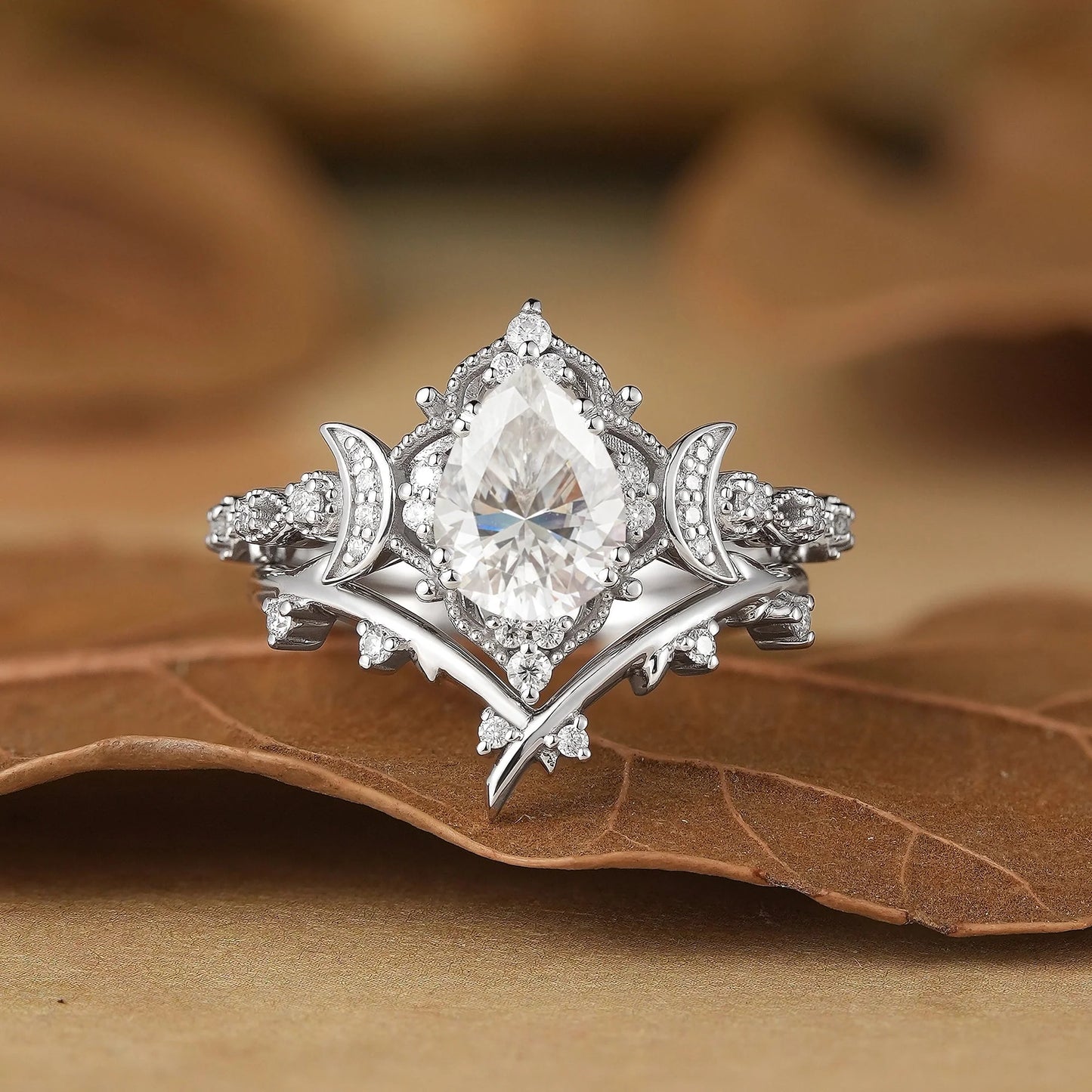 Moon Design Moissanite Ring Set-Morrigan
