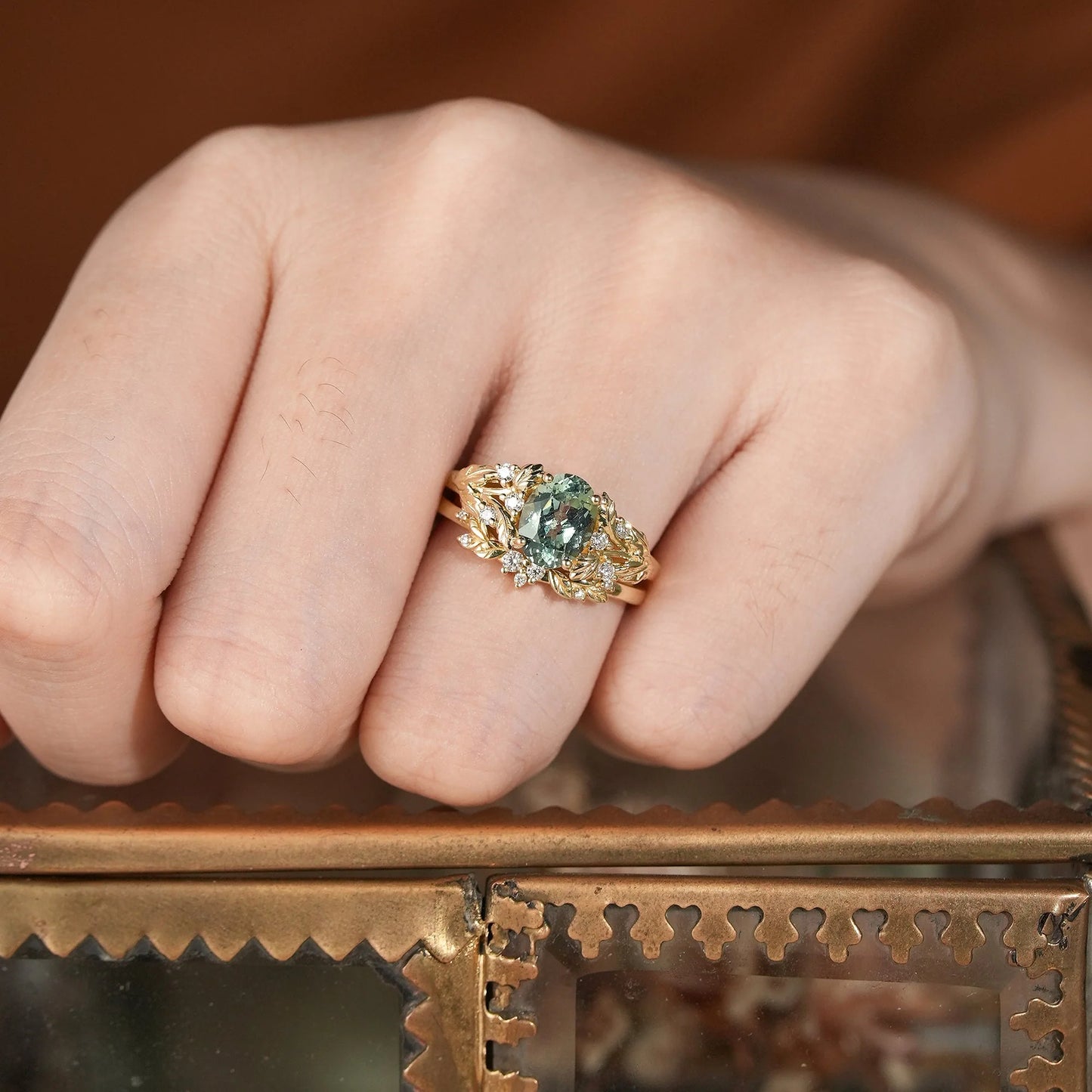 Oval Green Sapphire & Moissanite Ring Set 2pcs-Kairi