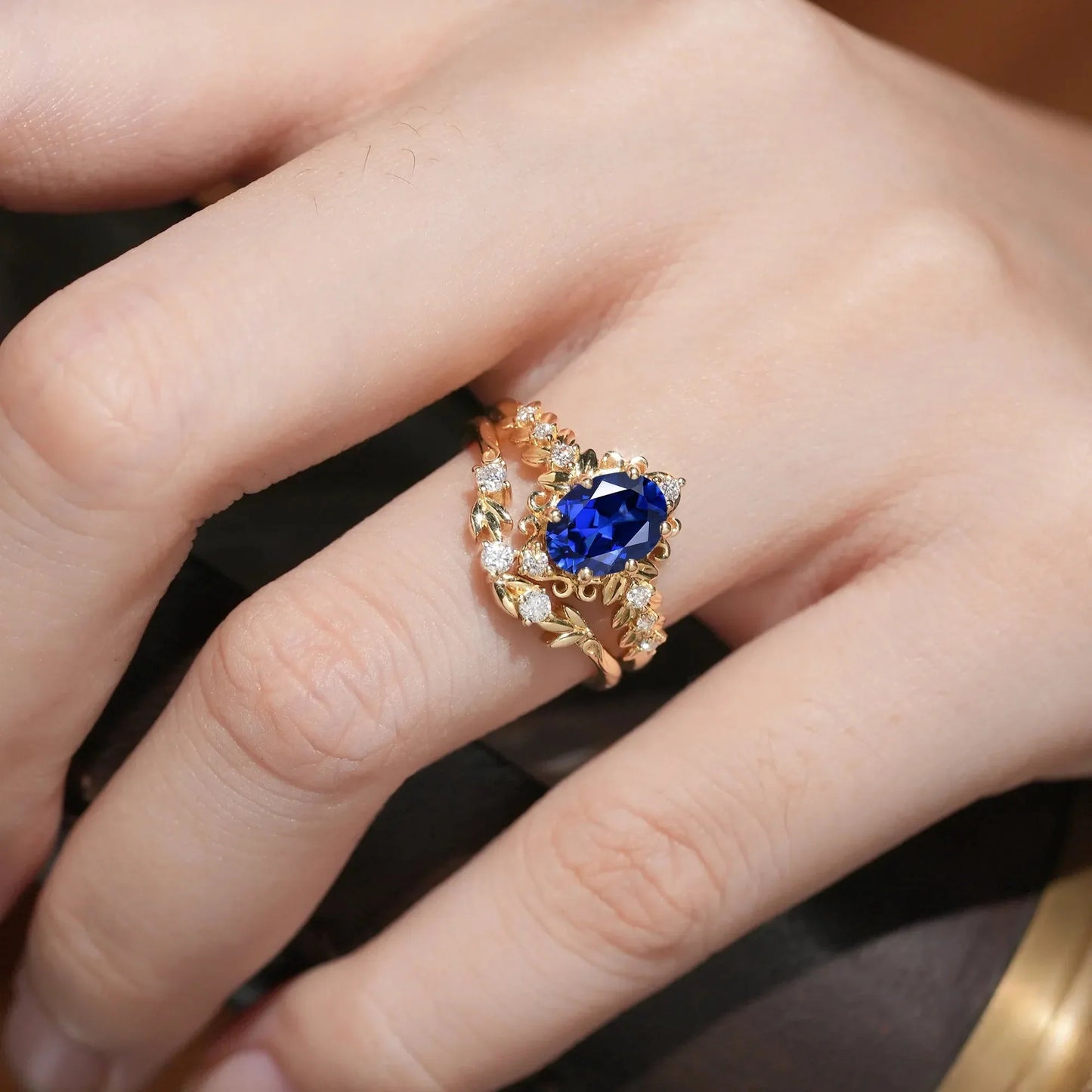 Oval Sapphire Leaf Ring Set - Calista - GemsMagic