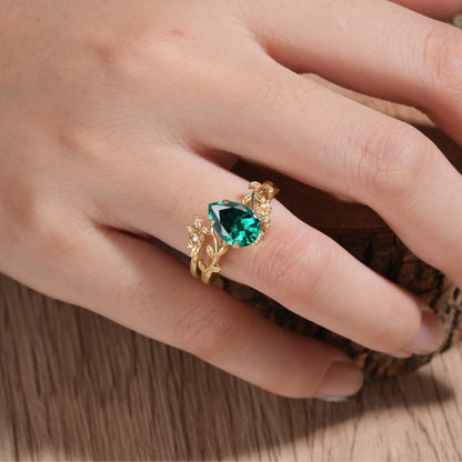 Rose Blossom: Pear-Cut Emerald Leaf Ring Set - Helena